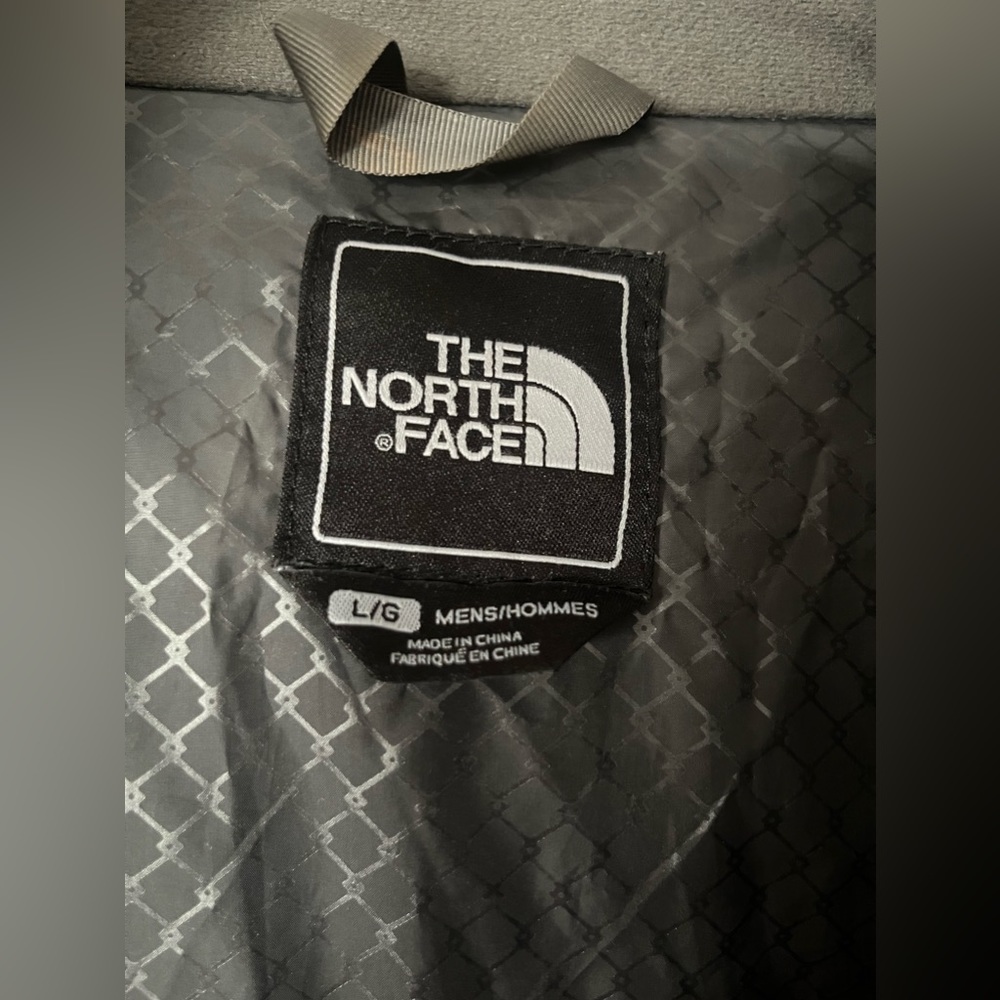 Men’s The North Face Jacket - Picture 3 of 4